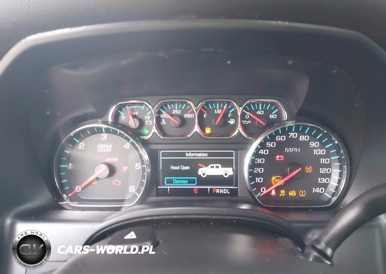 2018 Chevrolet Silverado 1500 1Lt VIN:3GCUKREC1JG638693 - 7