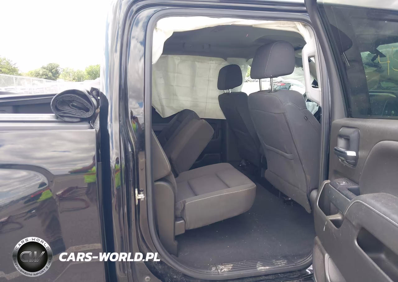 2018 Chevrolet Silverado 1500 1Lt VIN:3GCUKREC1JG638693 - 8