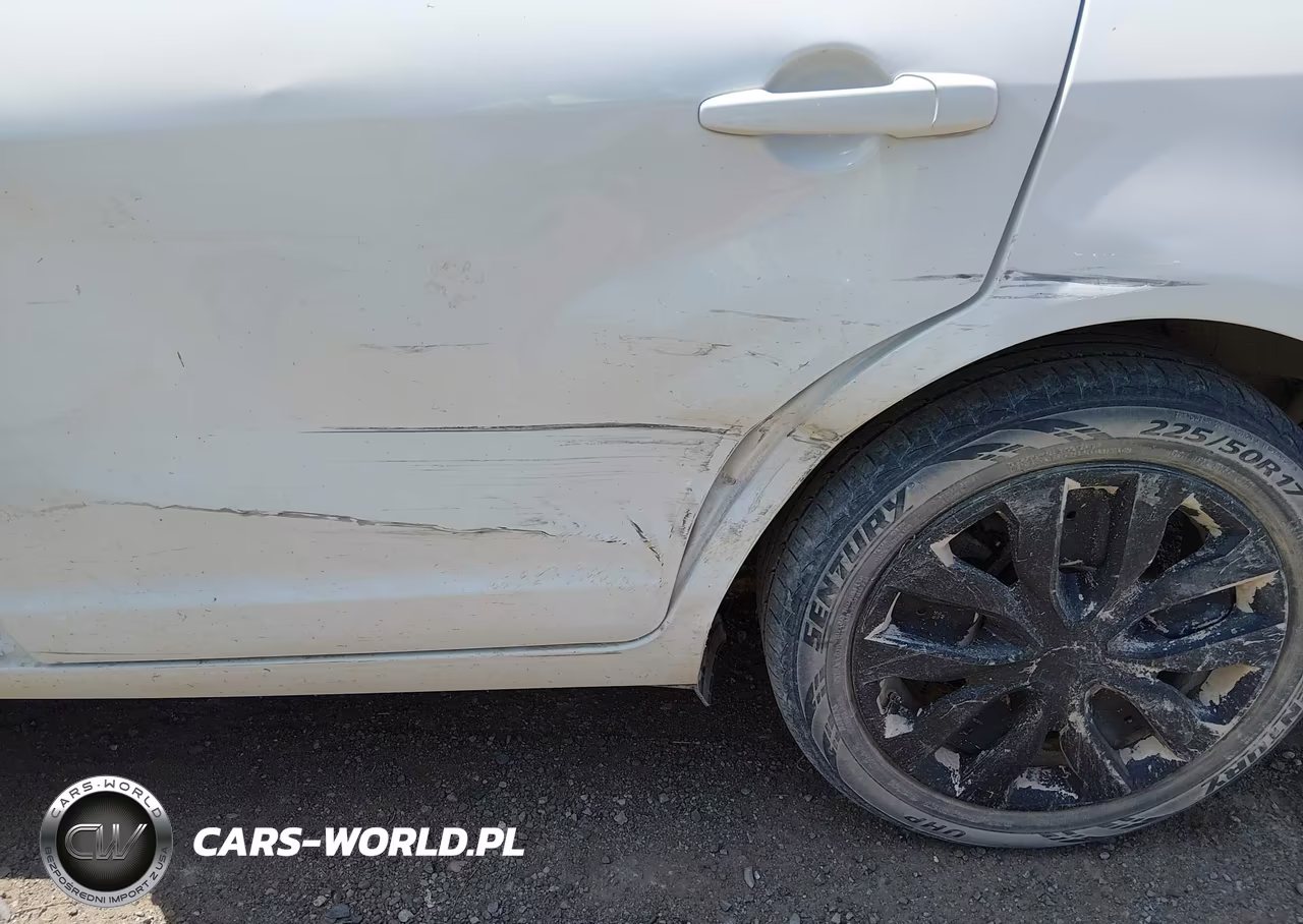 2010 Ford Fusion Se VIN:3FAHP0HA5AR370699 - 6