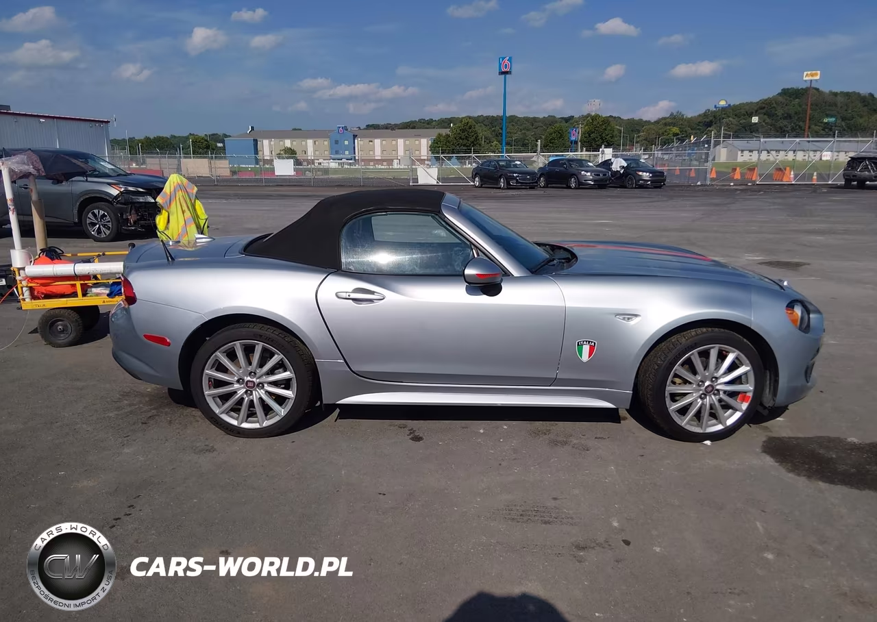 2019 Fiat 124 Spider Classica VIN:JC1NFAEK4K0141903 - 13
