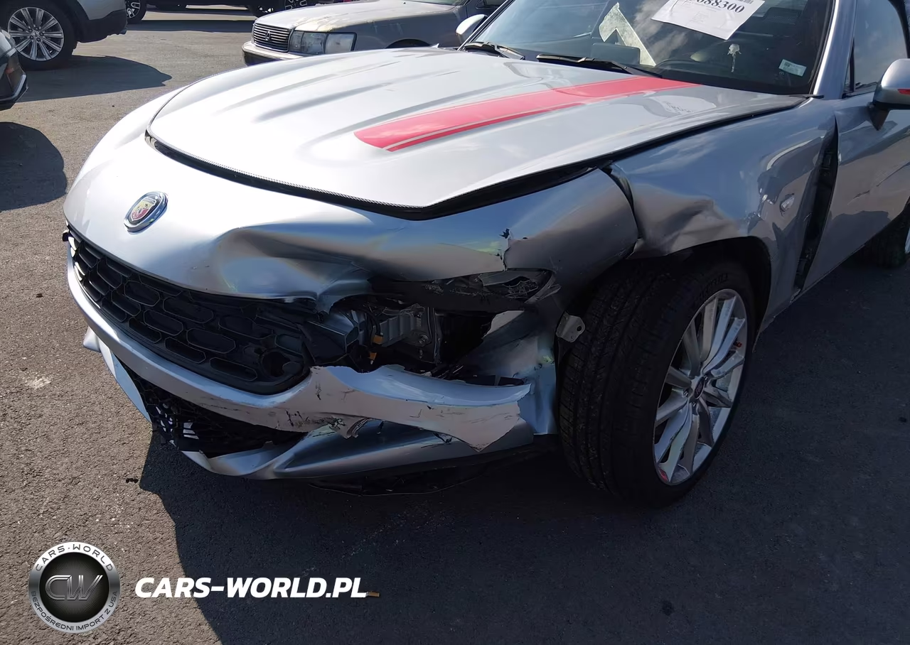 2019 Fiat 124 Spider Classica VIN:JC1NFAEK4K0141903 - 6