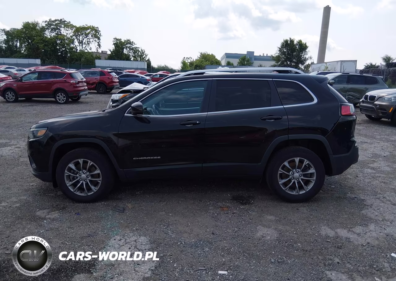2020 Jeep Cherokee Latitude Plus 4X4 VIN:1C4PJMLB7LD537350 - 14