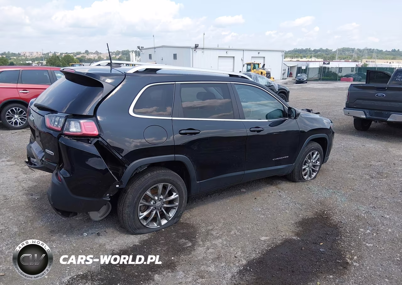 2020 Jeep Cherokee Latitude Plus 4X4 VIN:1C4PJMLB7LD537350 - 4