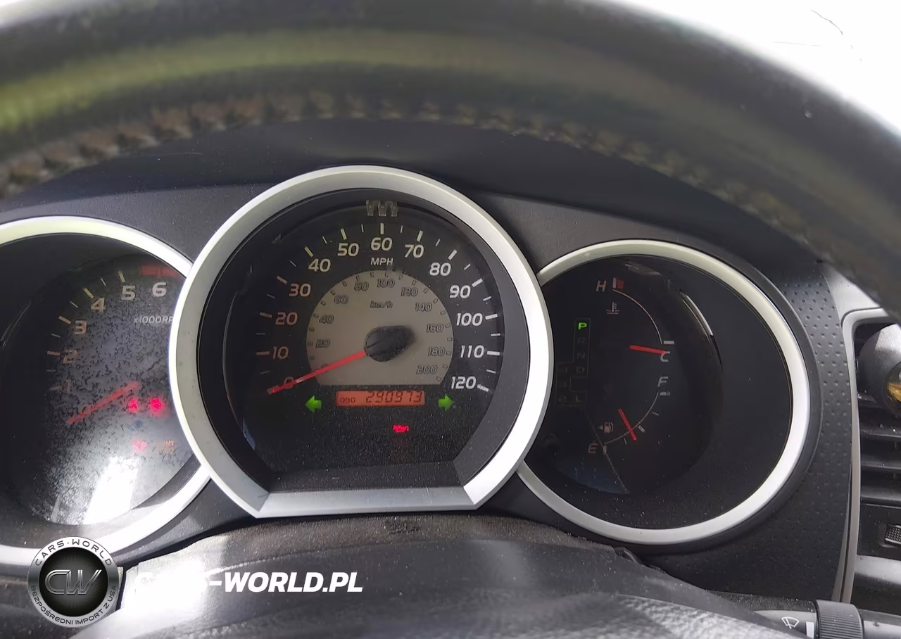 2011 Toyota Tacoma Prerunner V6 VIN:3TMJU4GN0BM110614 - 7