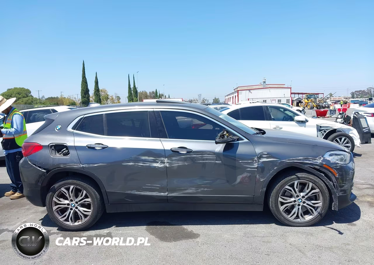 2018 BMW X2 xDrive28I VIN:WBXYJ5C30JEF70545 - 13