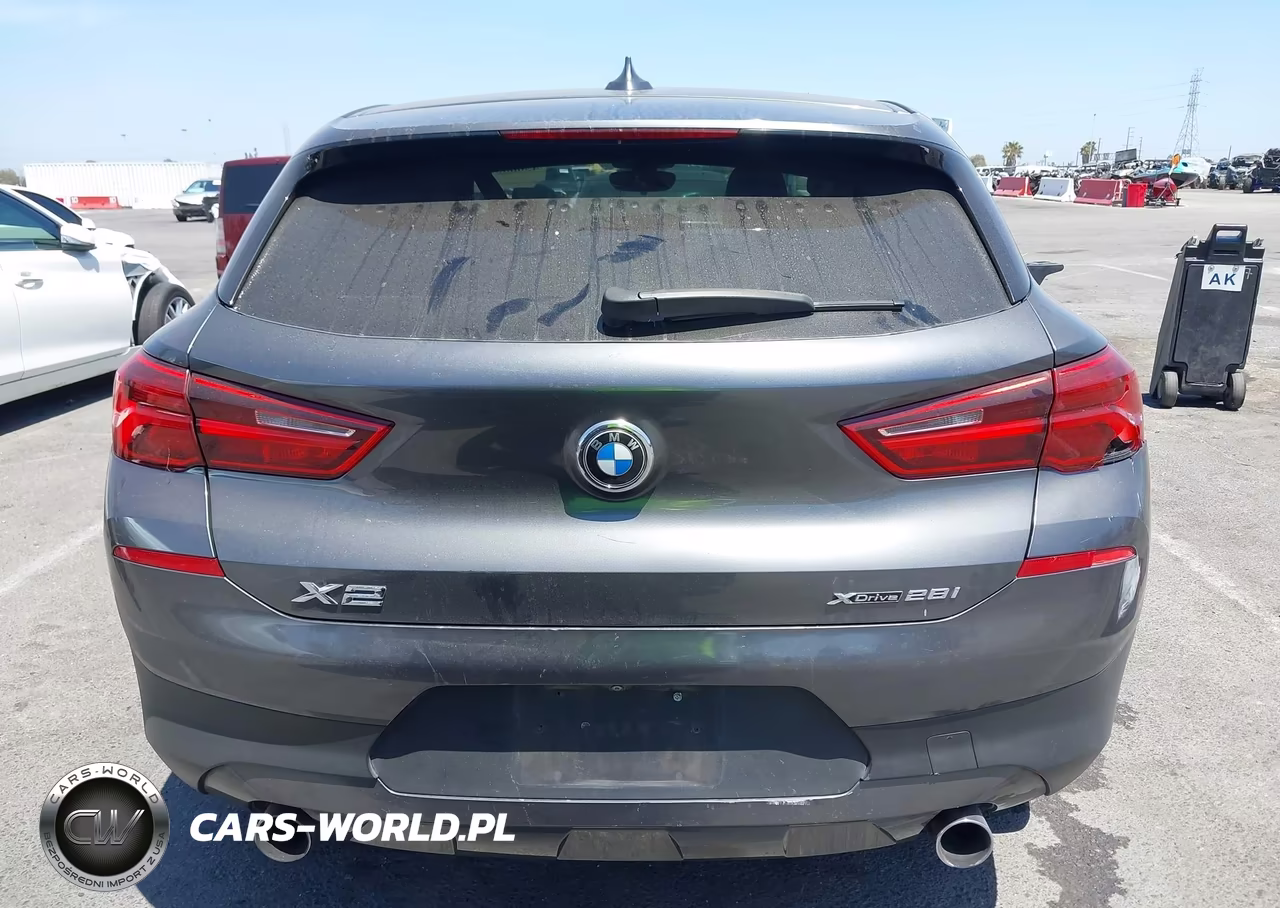 2018 BMW X2 xDrive28I VIN:WBXYJ5C30JEF70545 - 16