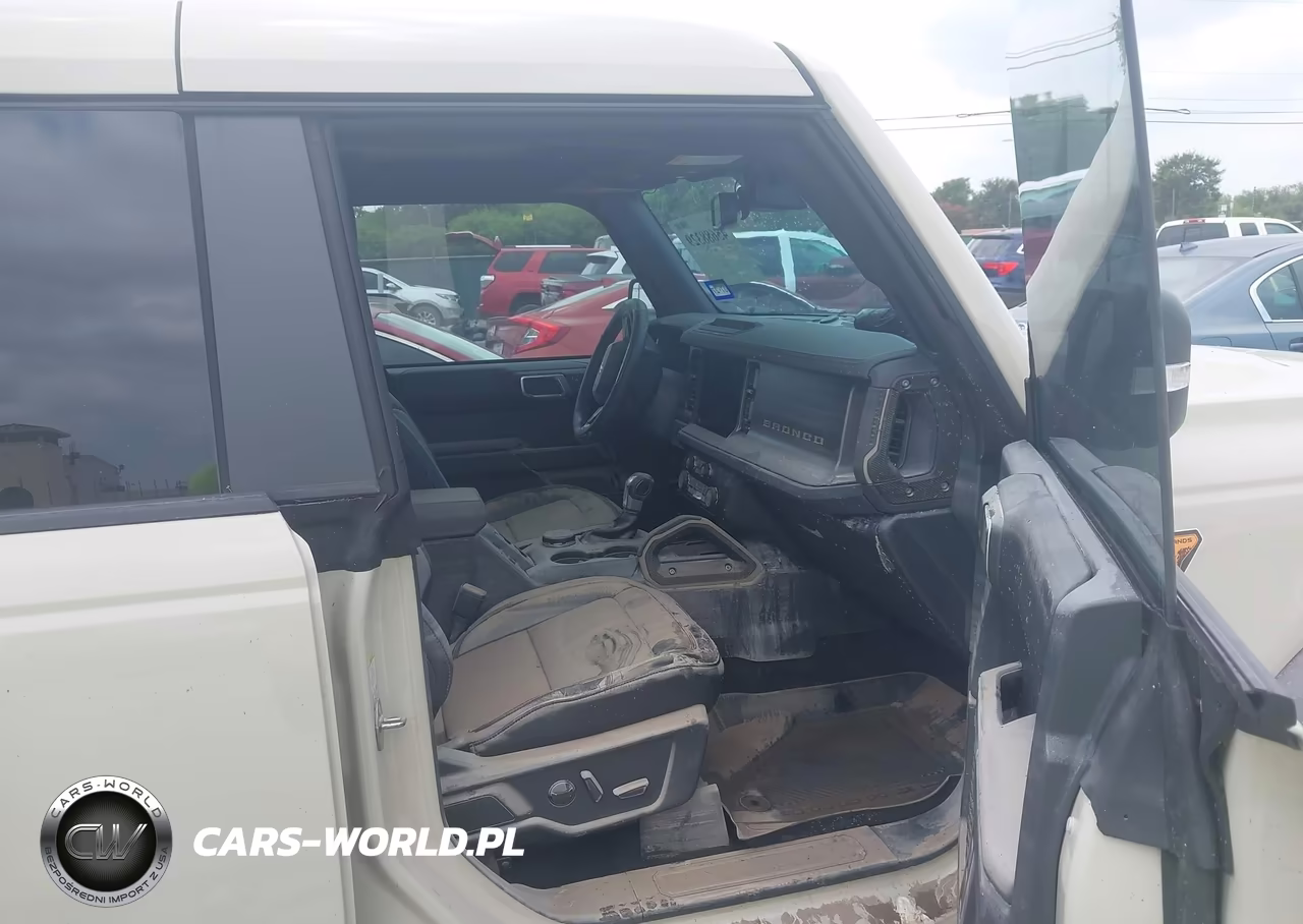2025 Ford Bronco Badlands VIN:1FMEE9BP2SLB03102 - 5