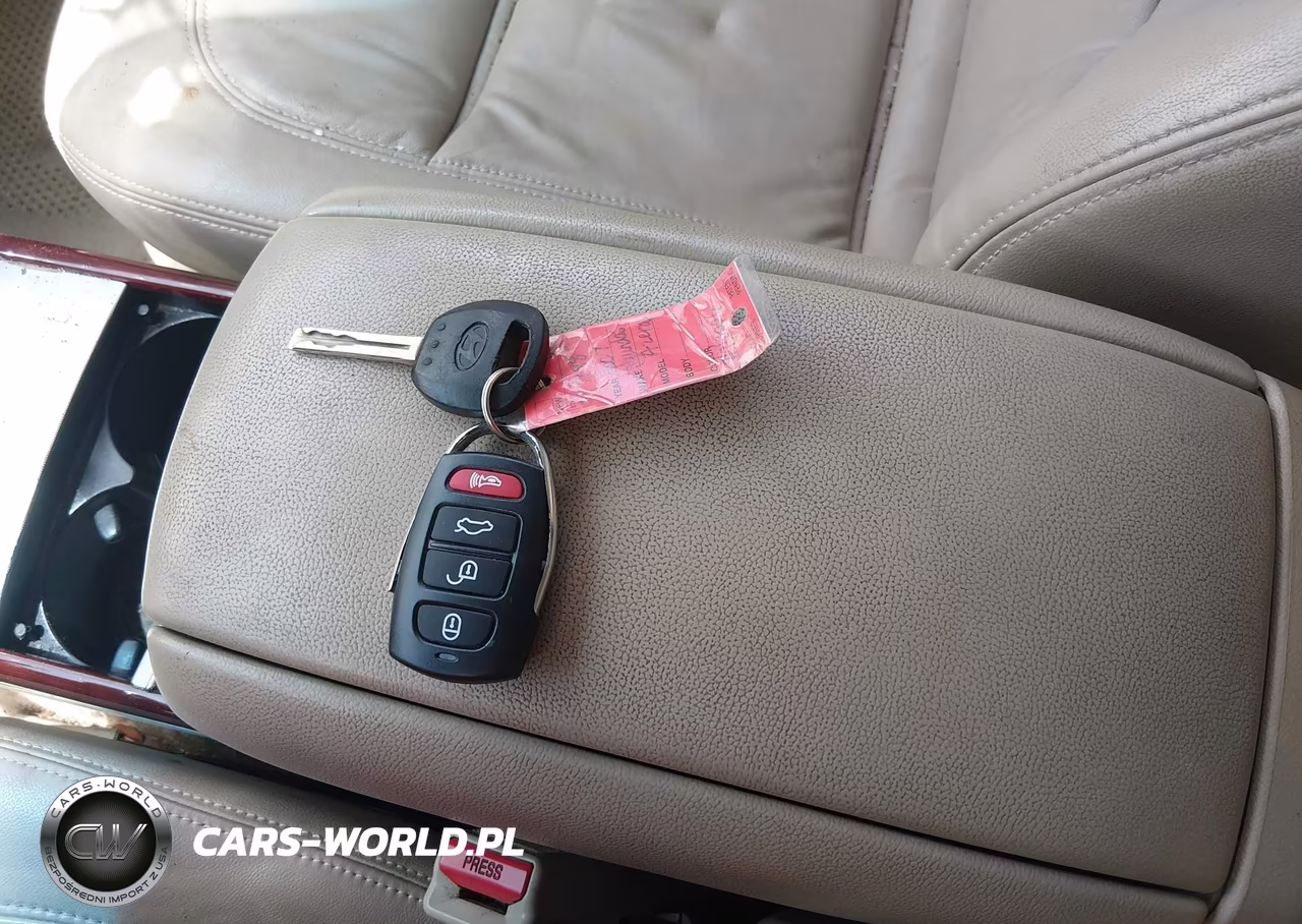 2007 Hyundai Azera Limited-Se VIN:KMHFC46F47A148088 - 11