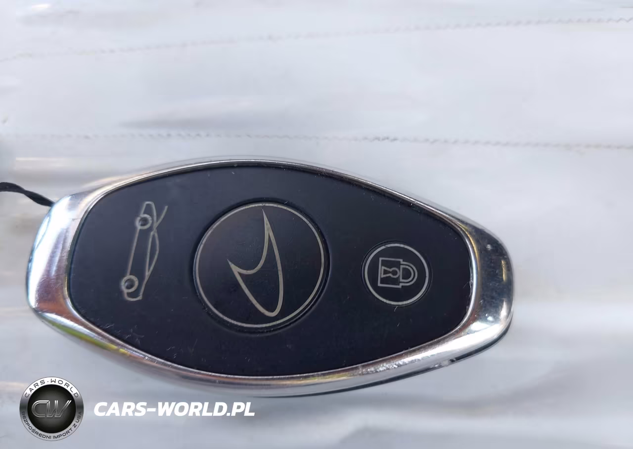 2016 Mclaren 570S VIN:SBM13DAA4GW001094 - 11