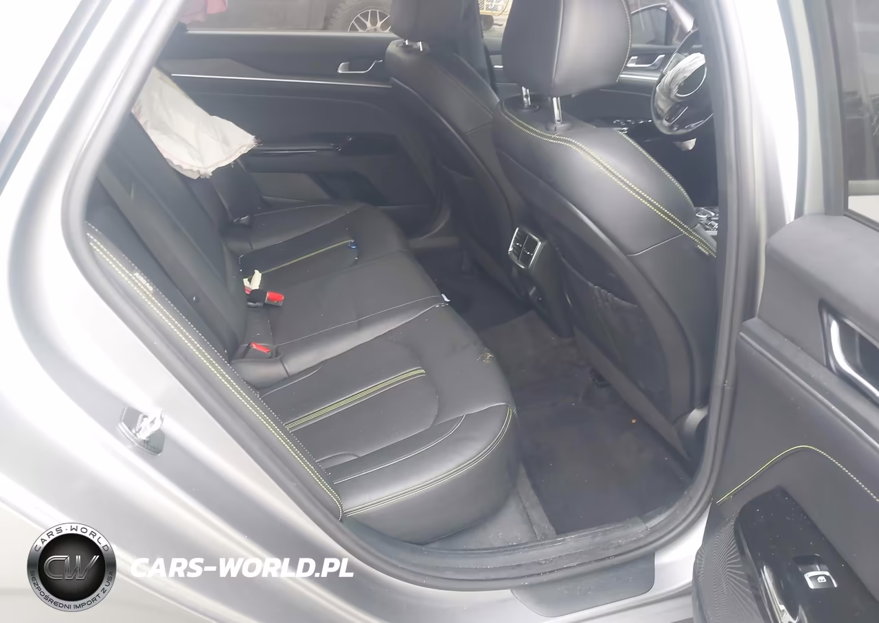 2025 Kia K5 Gt VIN:KNAG44J81S5301989 - 8