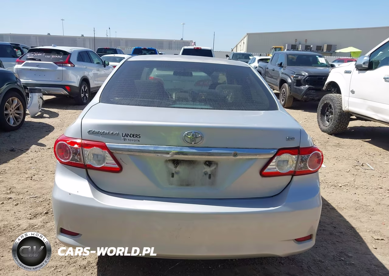 2013 Toyota Corolla Le VIN:5YFBU4EE9DP093511 - 16
