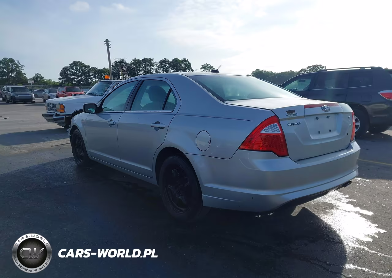 2010 Ford Fusion Se VIN:3FAHP0HA1AR120201 - 3