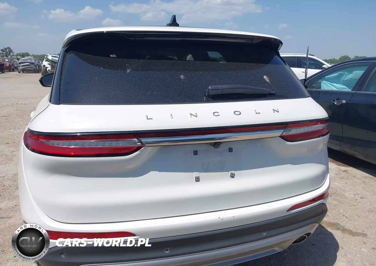 2023 Lincoln Corsair Standard VIN:5LMCJ1CA1PUL12585 - 16
