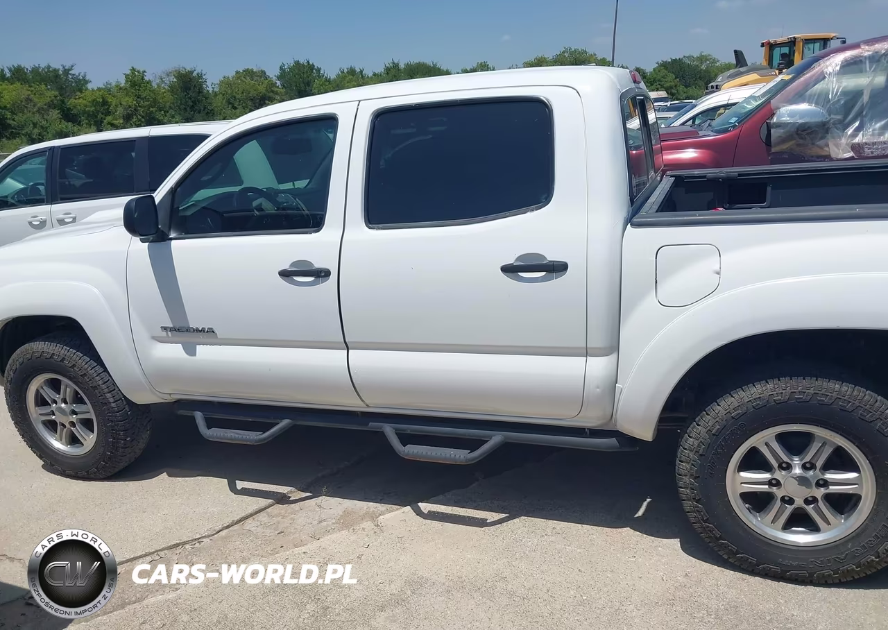 2011 Toyota Tacoma Double Cab Prerunner VIN:5TFJU4GN4BX007318 - 14