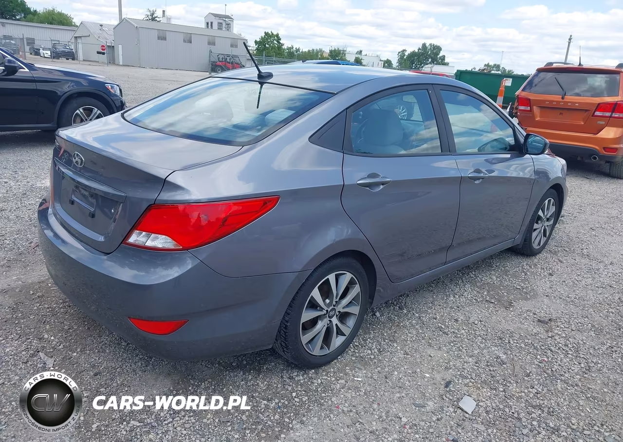 2017 Hyundai Accent Value Edition VIN:KMHCT4AE8HU318003 - 4