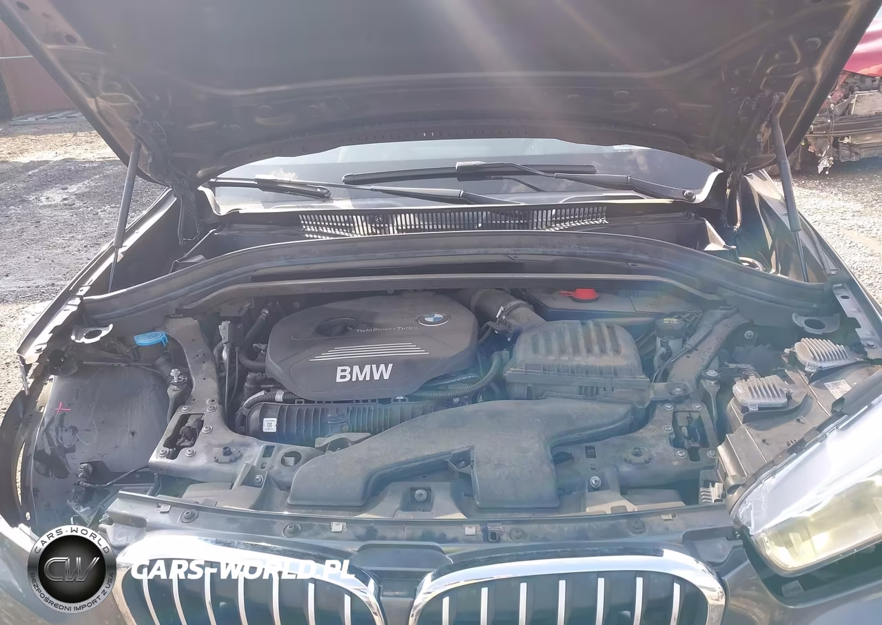 2017 BMW X1 xDrive28I VIN:WBXHT3C30H5F73065 - 10