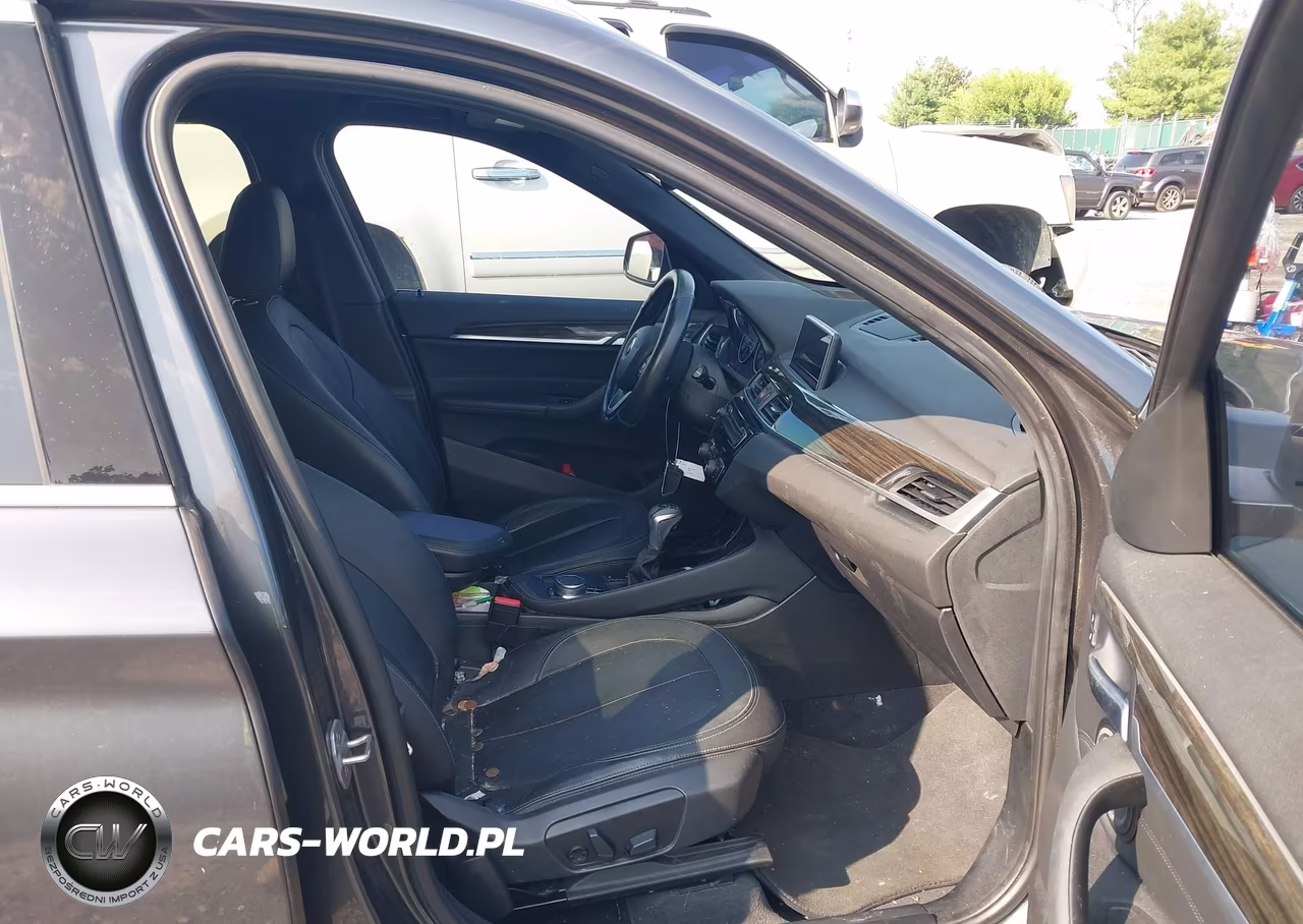 2017 BMW X1 xDrive28I VIN:WBXHT3C30H5F73065 - 5