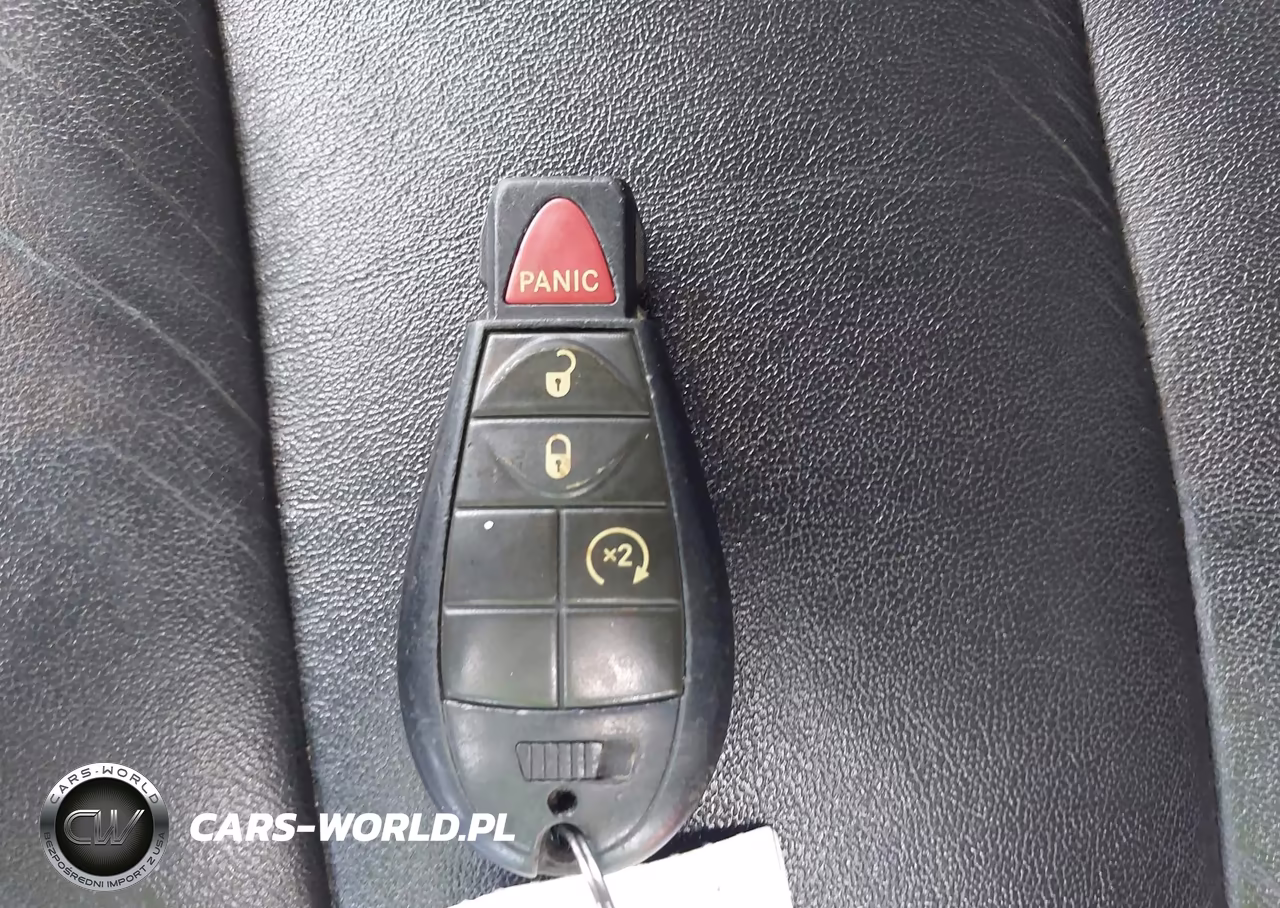 2011 Jeep Grand Cherokee Laredo VIN:1J4RR4GG0BC736617 - 11