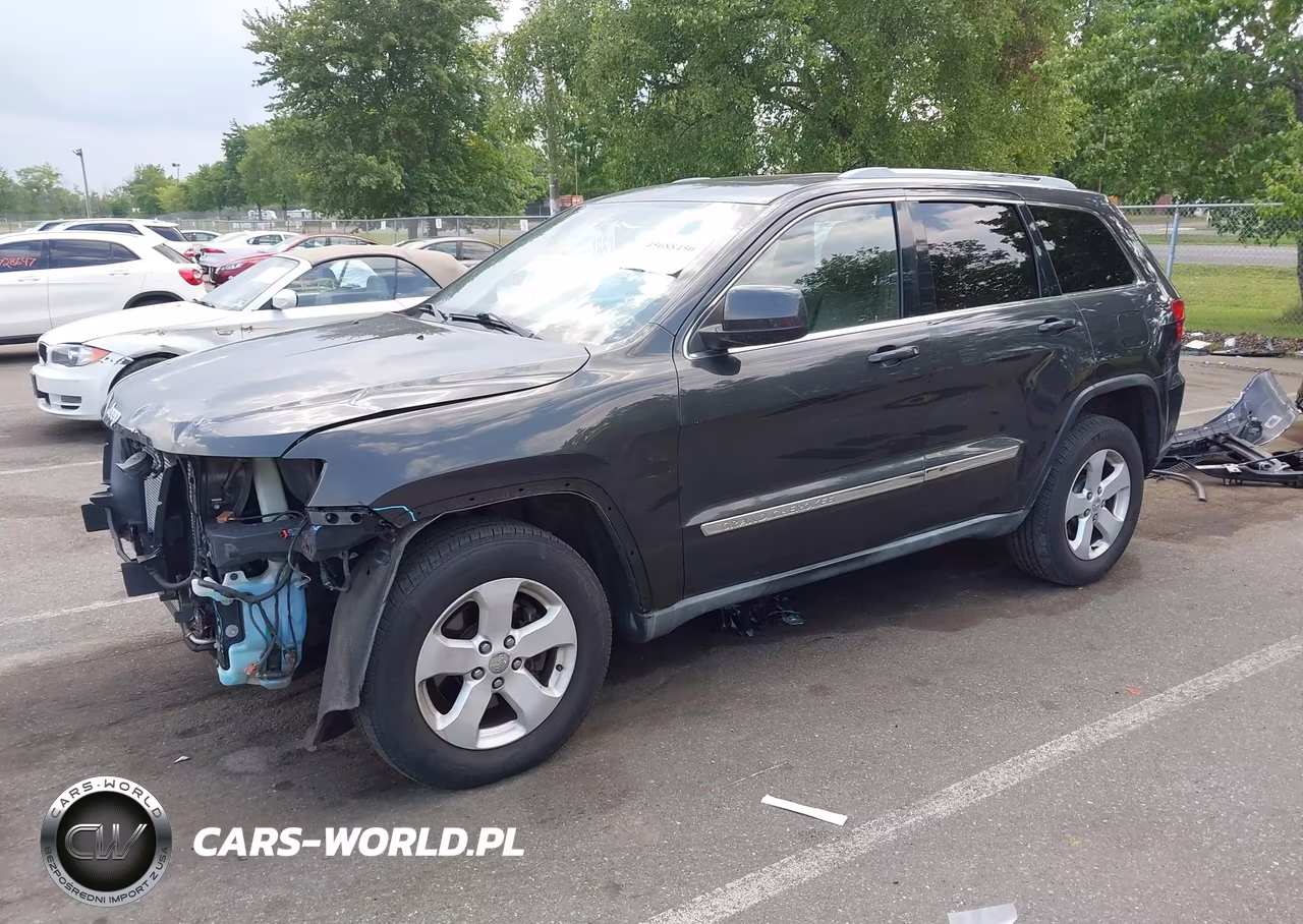 2011 Jeep Grand Cherokee Laredo VIN:1J4RR4GG0BC736617 - 2