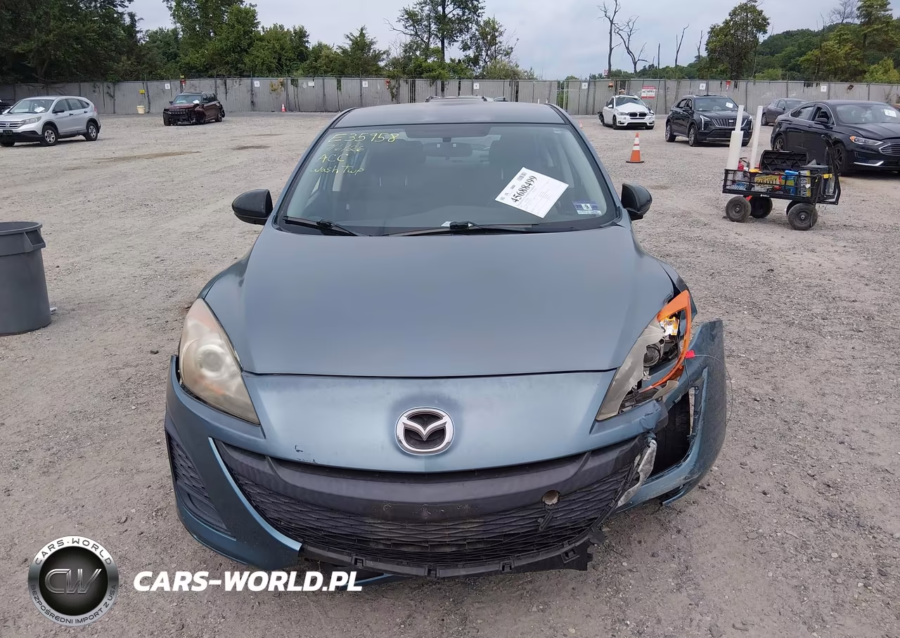 2011 Mazda Mazda3 I Touring VIN:JM1BL1VGXB1423371 - 12
