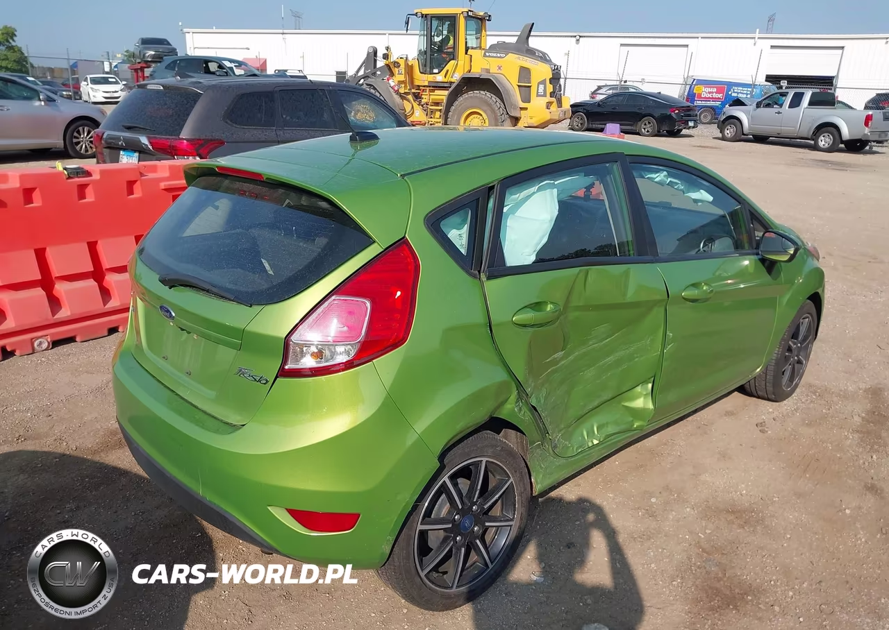 2019 Ford Fiesta Se VIN:3FADP4EJ9KM131472 - 4