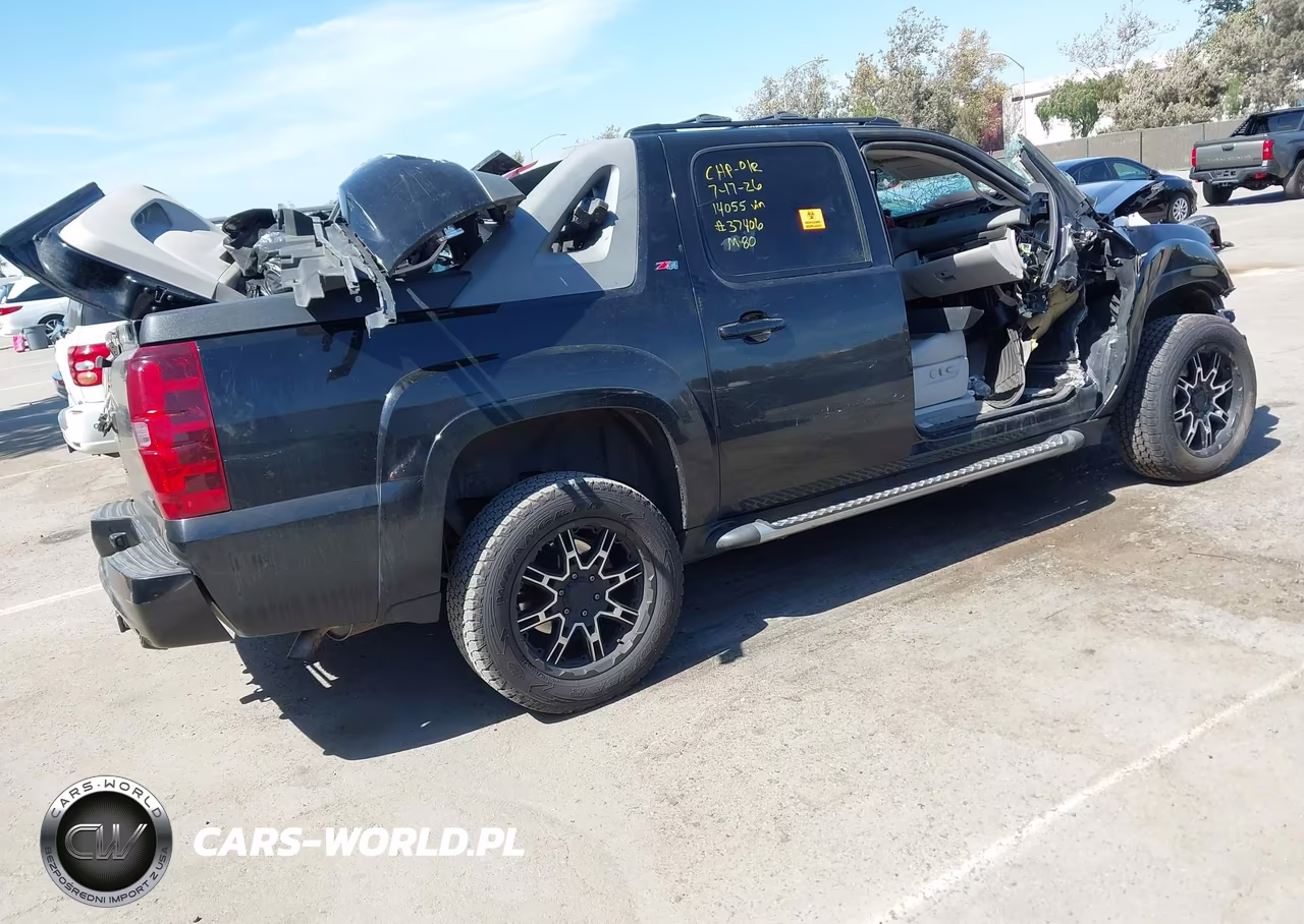 2011 Chevrolet Avalanche 1500 Lt1 VIN:3GNTKFE30BG314055 - 4