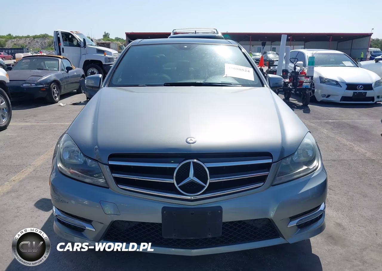 2014 Mercedes-Benz C 350 Sport VIN:WDDGF5HB2ER310384 - 6