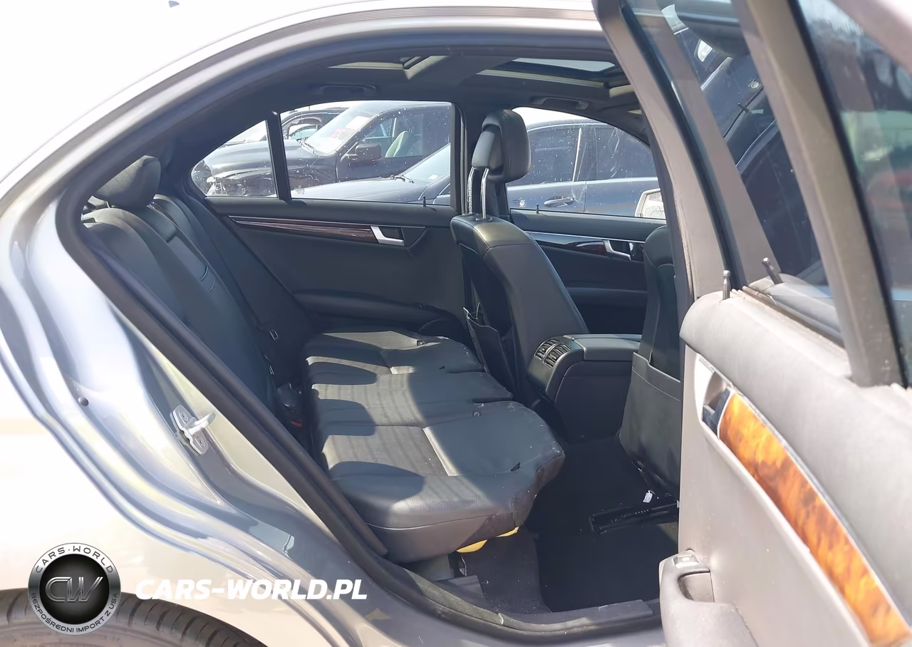 2014 Mercedes-Benz C 350 Sport VIN:WDDGF5HB2ER310384 - 8