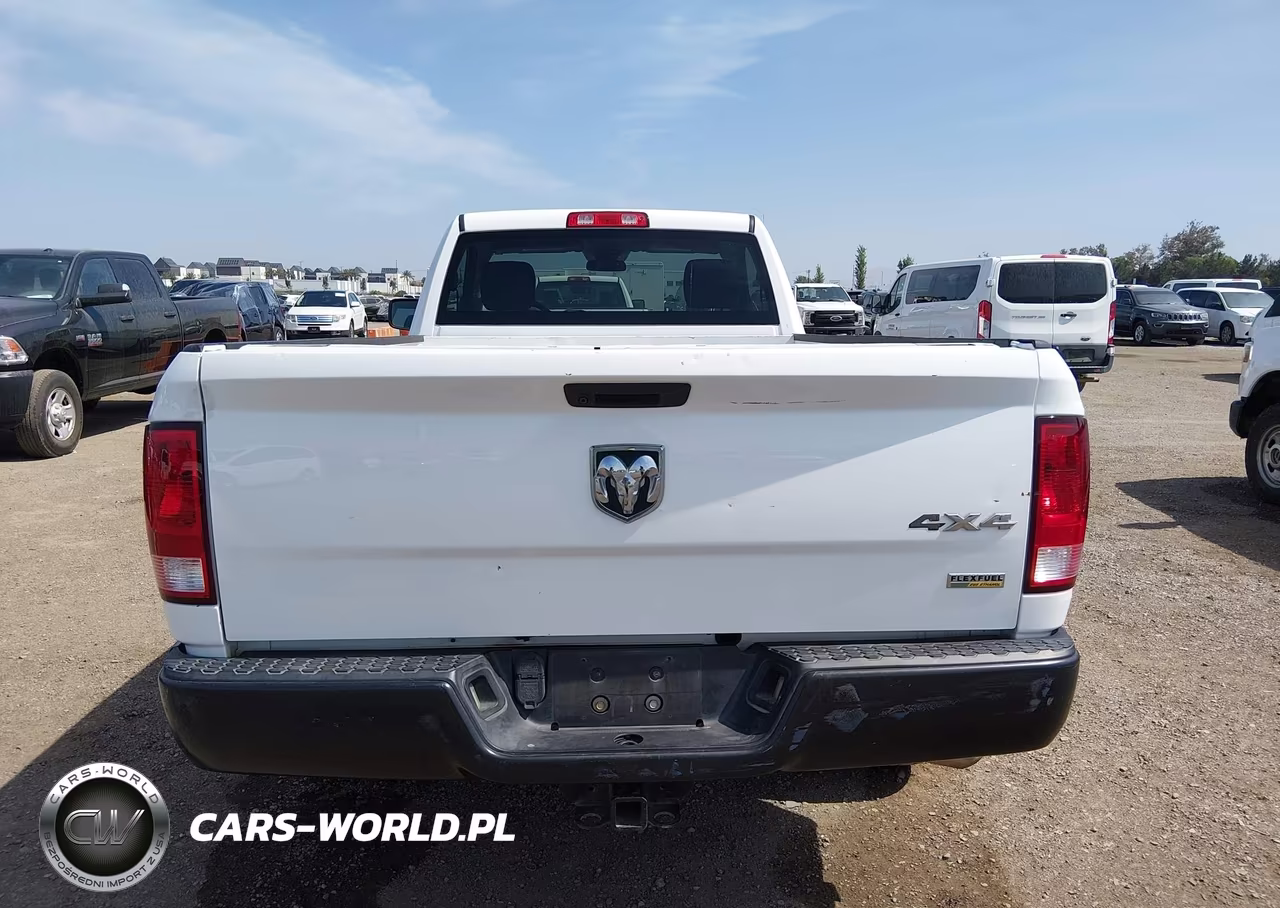 2019 Ram 1500 Classic VIN:3C6JR7DG8KG583336 - 18