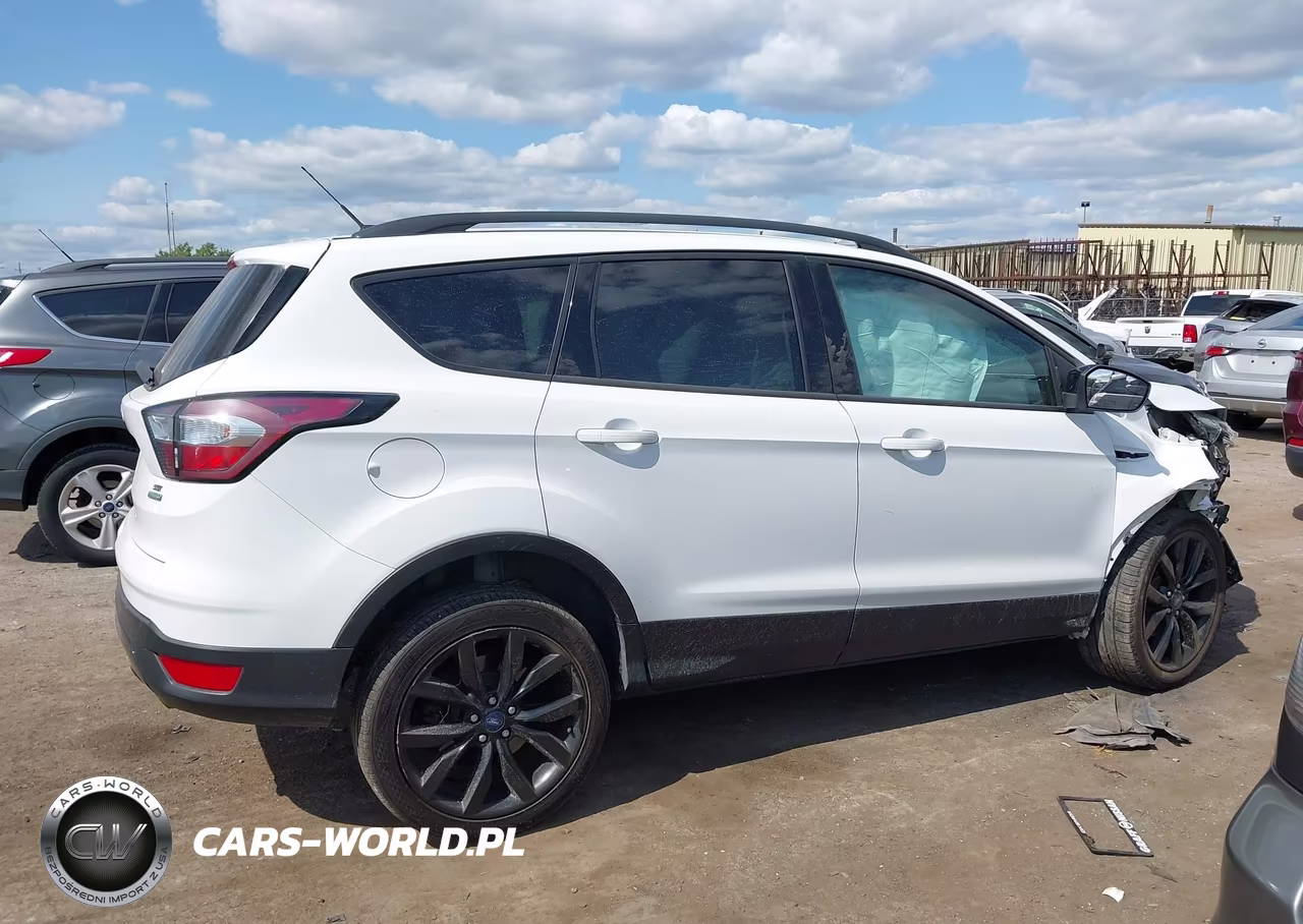 2018 Ford Escape Se VIN:1FMCU0GD6JUB93237 - 13