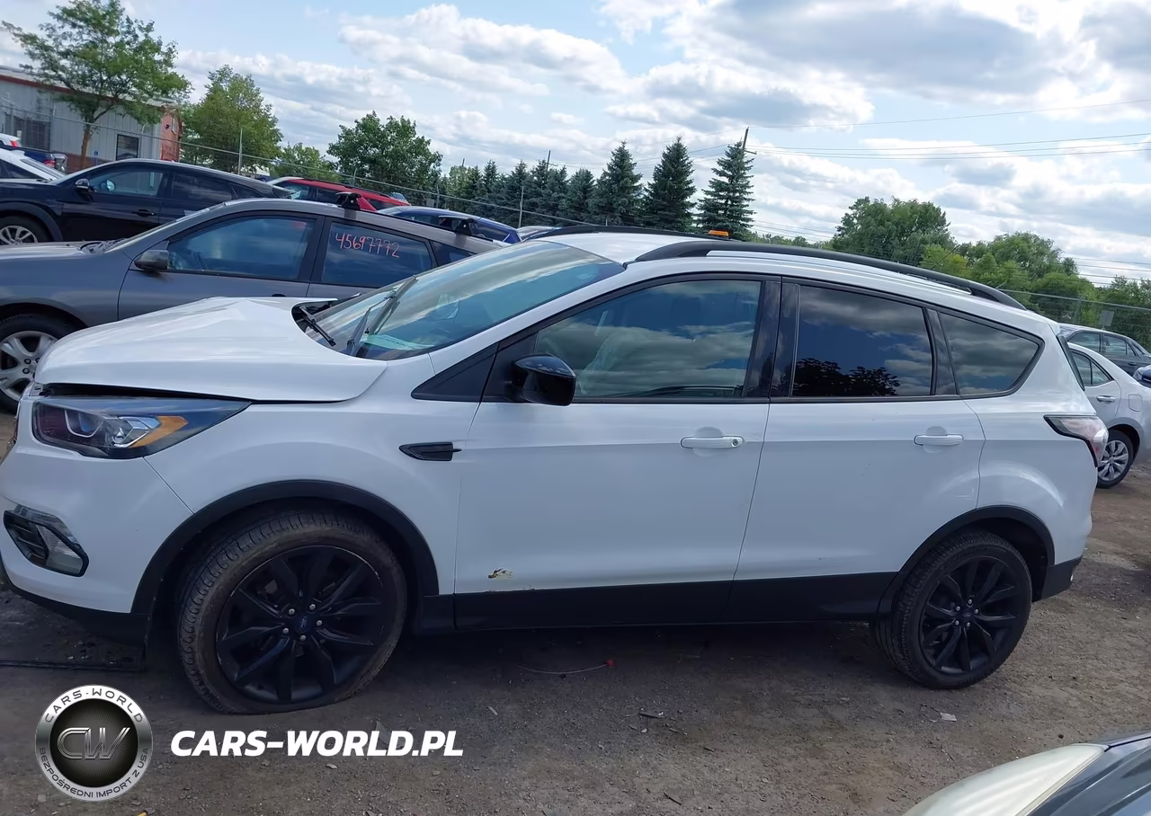 2018 Ford Escape Se VIN:1FMCU0GD6JUB93237 - 14