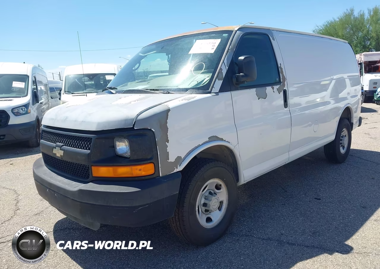2008 Chevrolet Express Work Van VIN:1GCHG35C381182561 - 2