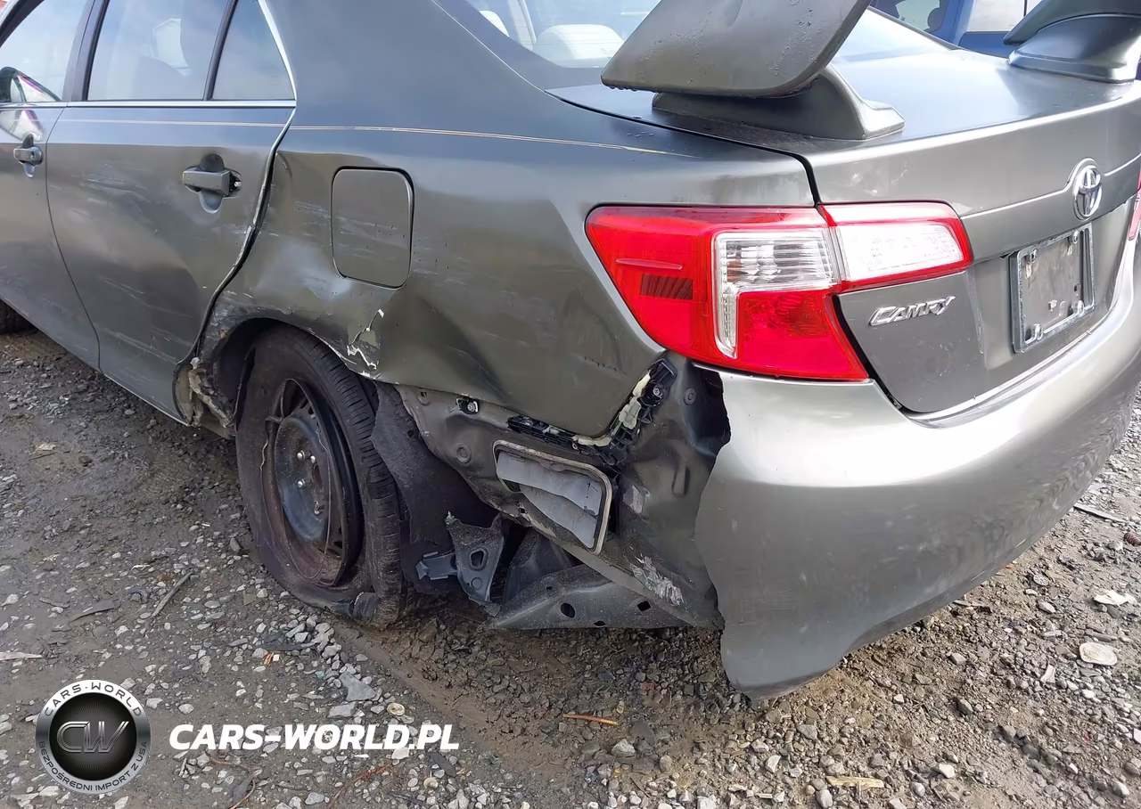 2014 Toyota Camry Le VIN:4T1BF1FK1EU870888 - 6