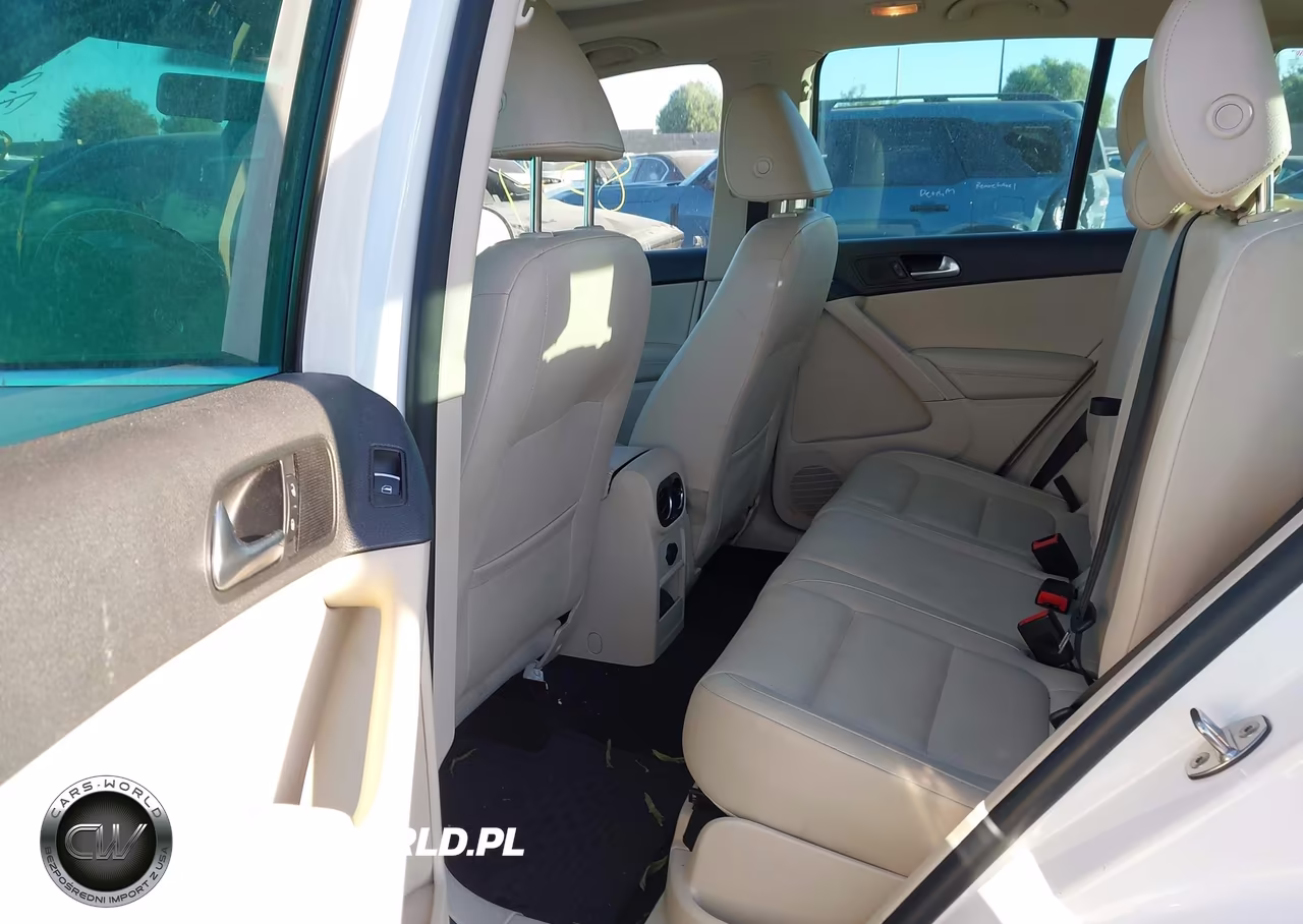 2013 Volkswagen Tiguan Se VIN:WVGAV7AX6DW525802 - 8