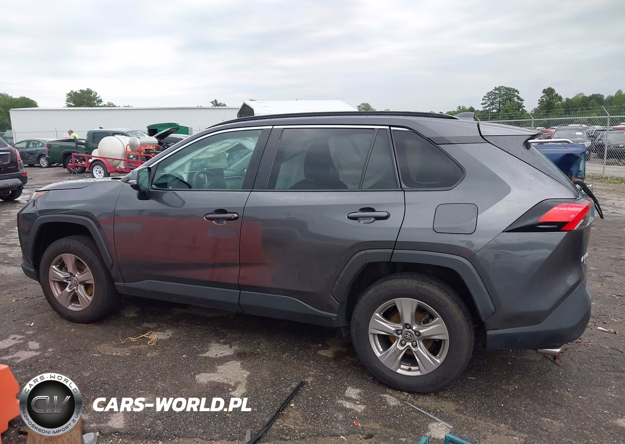 2023 Toyota Rav4 Xle VIN:2T3P1RFV5PW383720 - 14