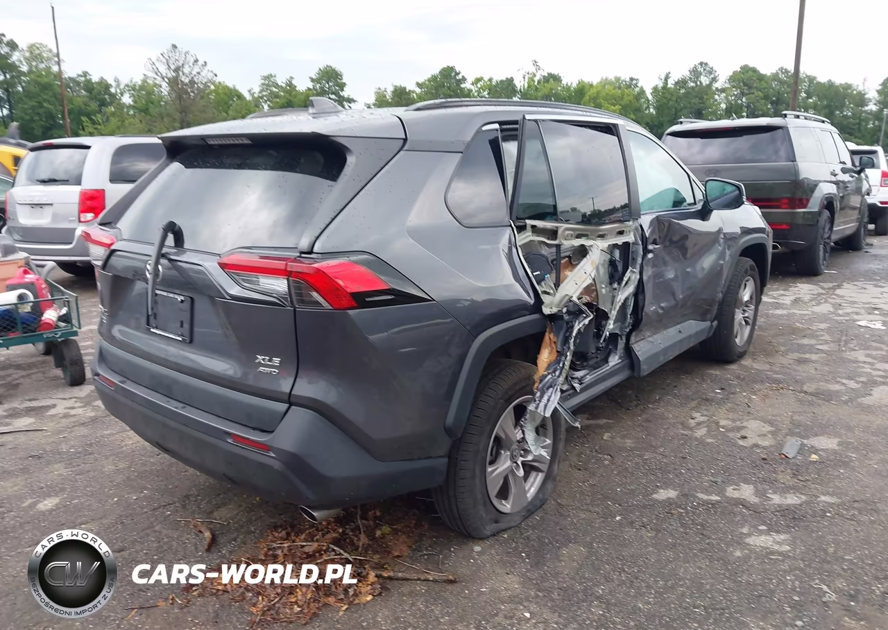 2023 Toyota Rav4 Xle VIN:2T3P1RFV5PW383720 - 4