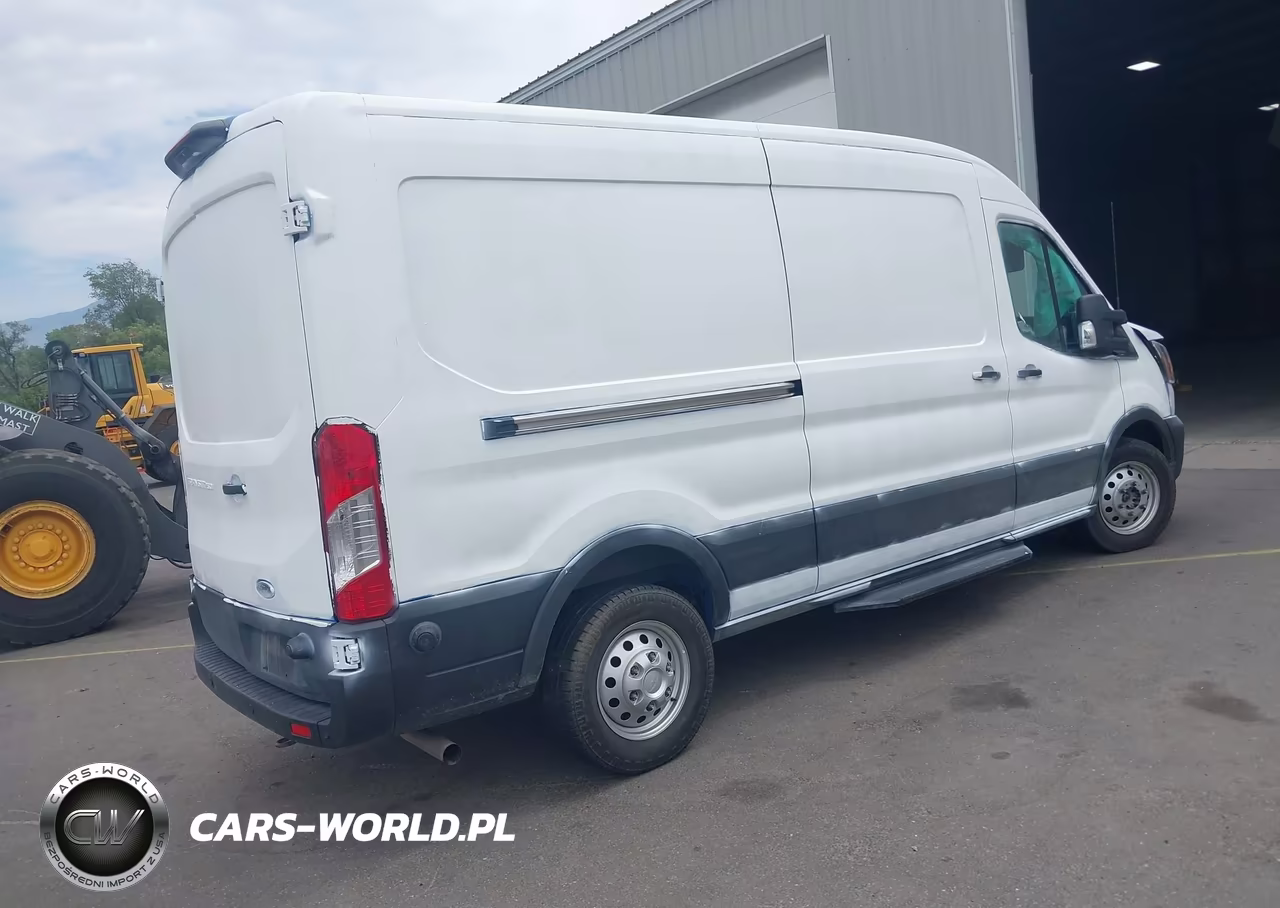 2023 Ford Transit-250 VIN:1FTBR2C81PKB49379 - 4