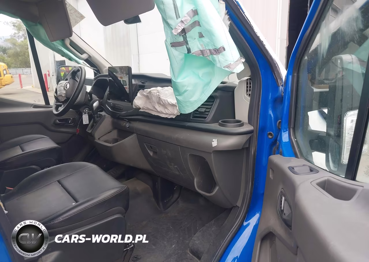 2023 Ford Transit-250 VIN:1FTBR2C81PKB49379 - 5
