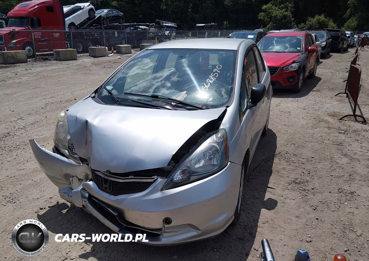 2011 Honda Fit VIN:JHMGE8H31BC028600 - 2