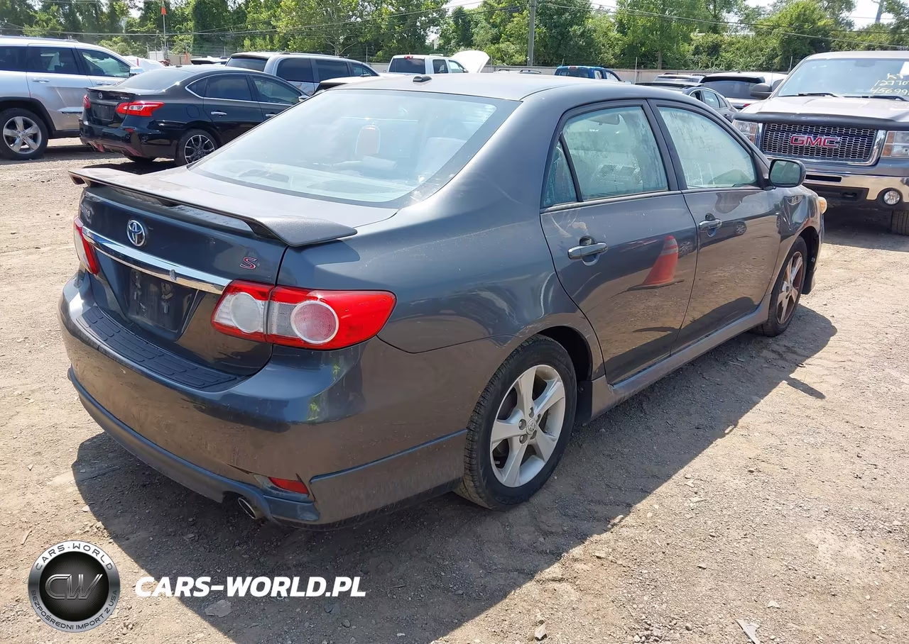 2011 Toyota Corolla S VIN:2T1BU4EE9BC655324 - 4