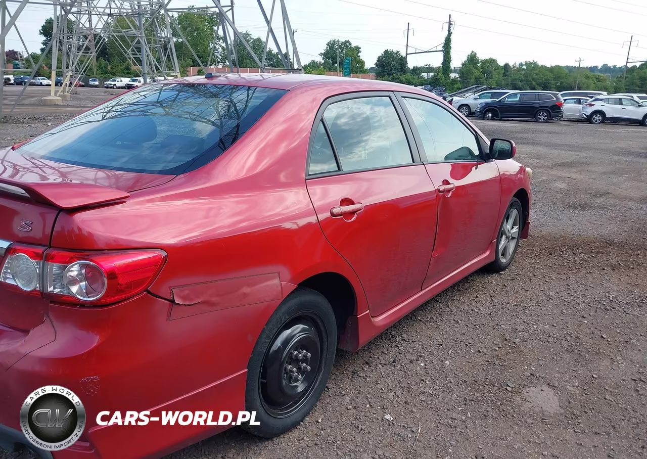 2011 Toyota Corolla S VIN:2T1BU4EE3BC629639 - 4