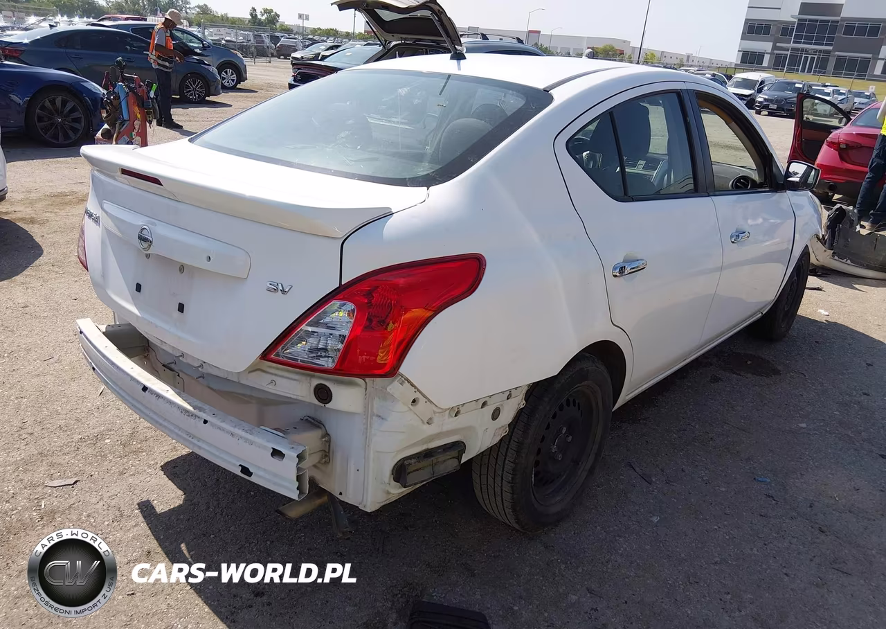 2018 Nissan Versa 1.6 Sv VIN:3N1CN7AP2JL800146 - 4
