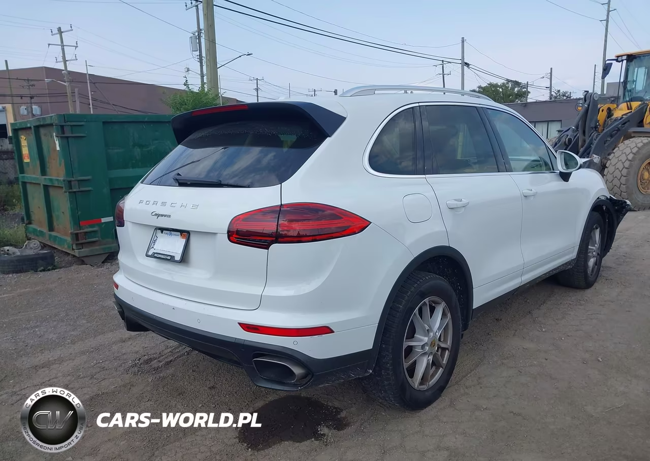 2016 Porsche Cayenne VIN:WP1AA2A22GKA37013 - 4