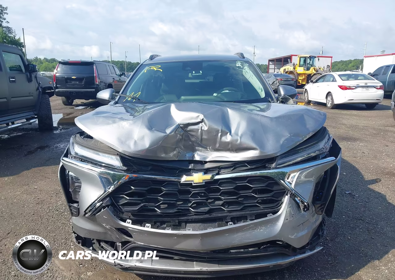 2025 Chevrolet Trax Fwd Lt VIN:KL77LHEPXSC223817 - 11