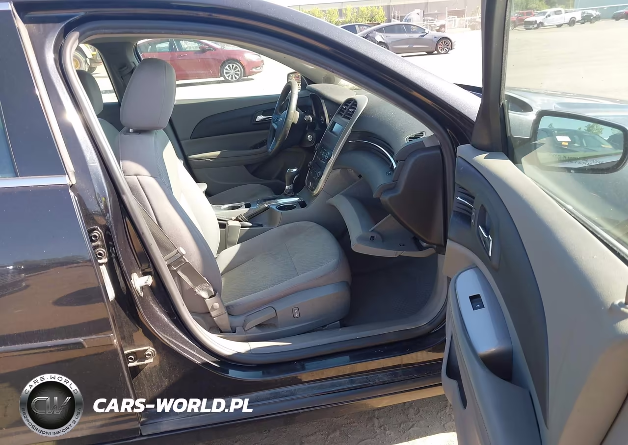 2014 Chevrolet Malibu 1Ls VIN:1G11B5SL0EF184176 - 5