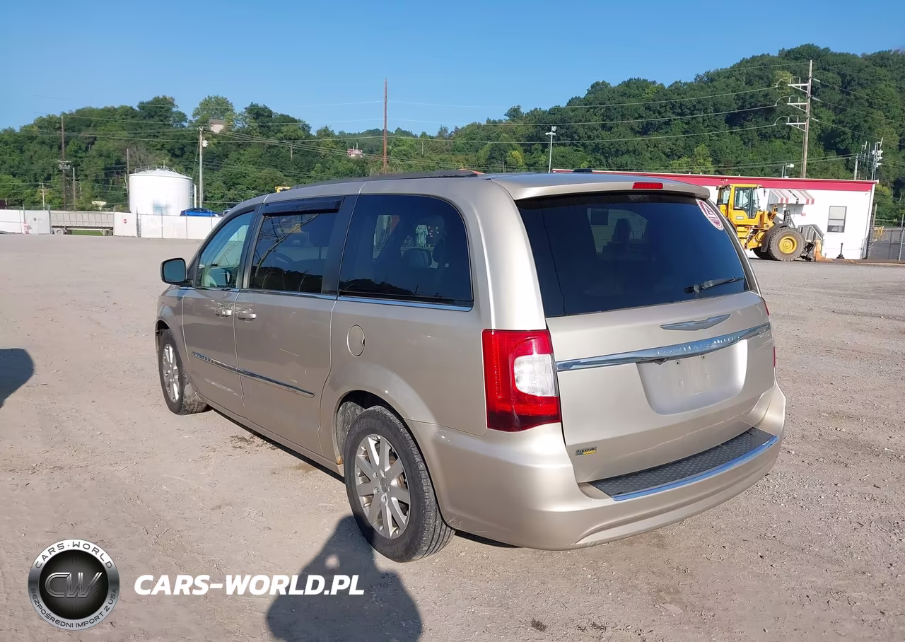 2014 Chrysler Town & Country Touring VIN:2C4RC1BG1ER218623 - 3