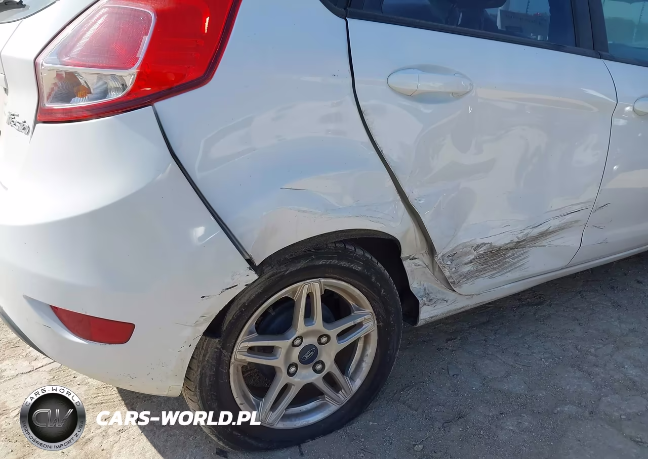 2019 Ford Fiesta Se VIN:3FADP4EJ0KM158012 - 6