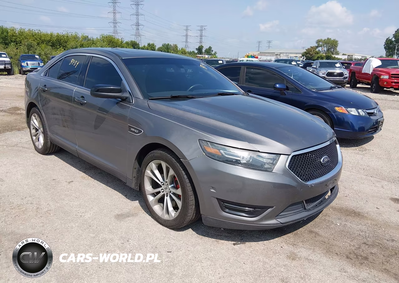 2013 Ford Taurus Sho – zdjęcie 1 z 16