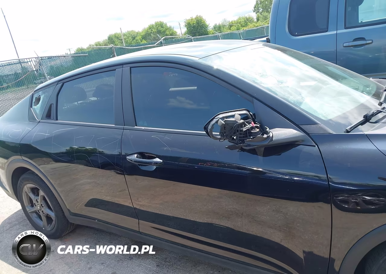 2025 Kia K4 Lxs VIN:3KPFT4DE6SE031326 - 13
