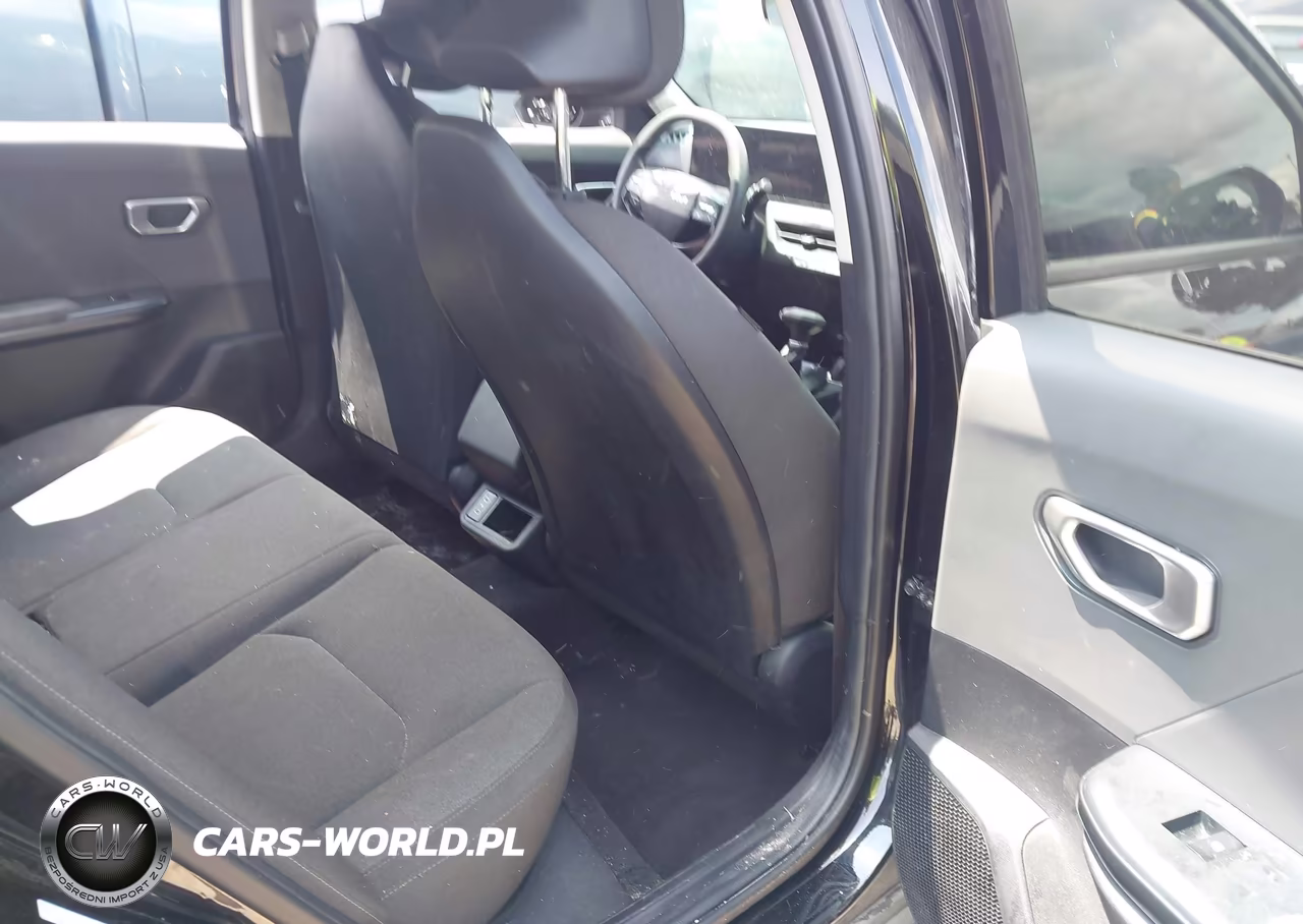 2025 Kia K4 Lxs VIN:3KPFT4DE6SE031326 - 8